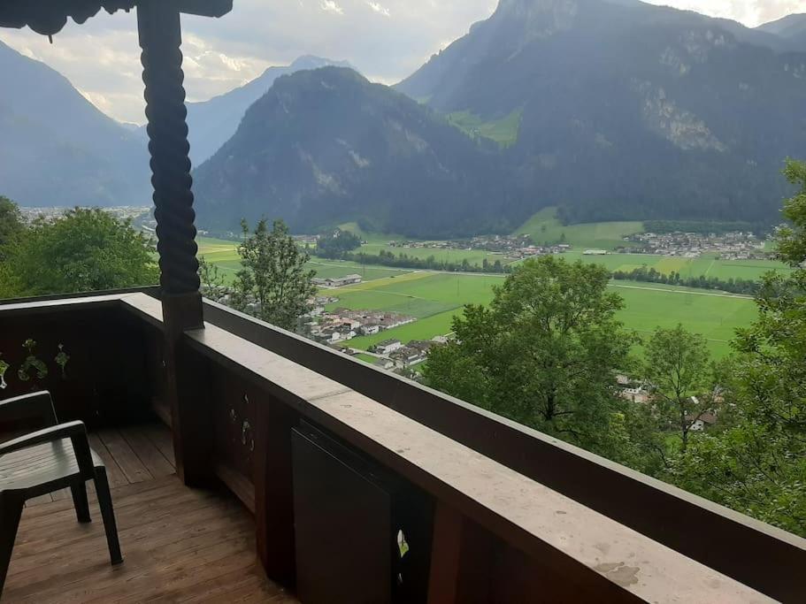 Alpine Cottage With Exceptional View Mayrhofen Ngoại thất bức ảnh